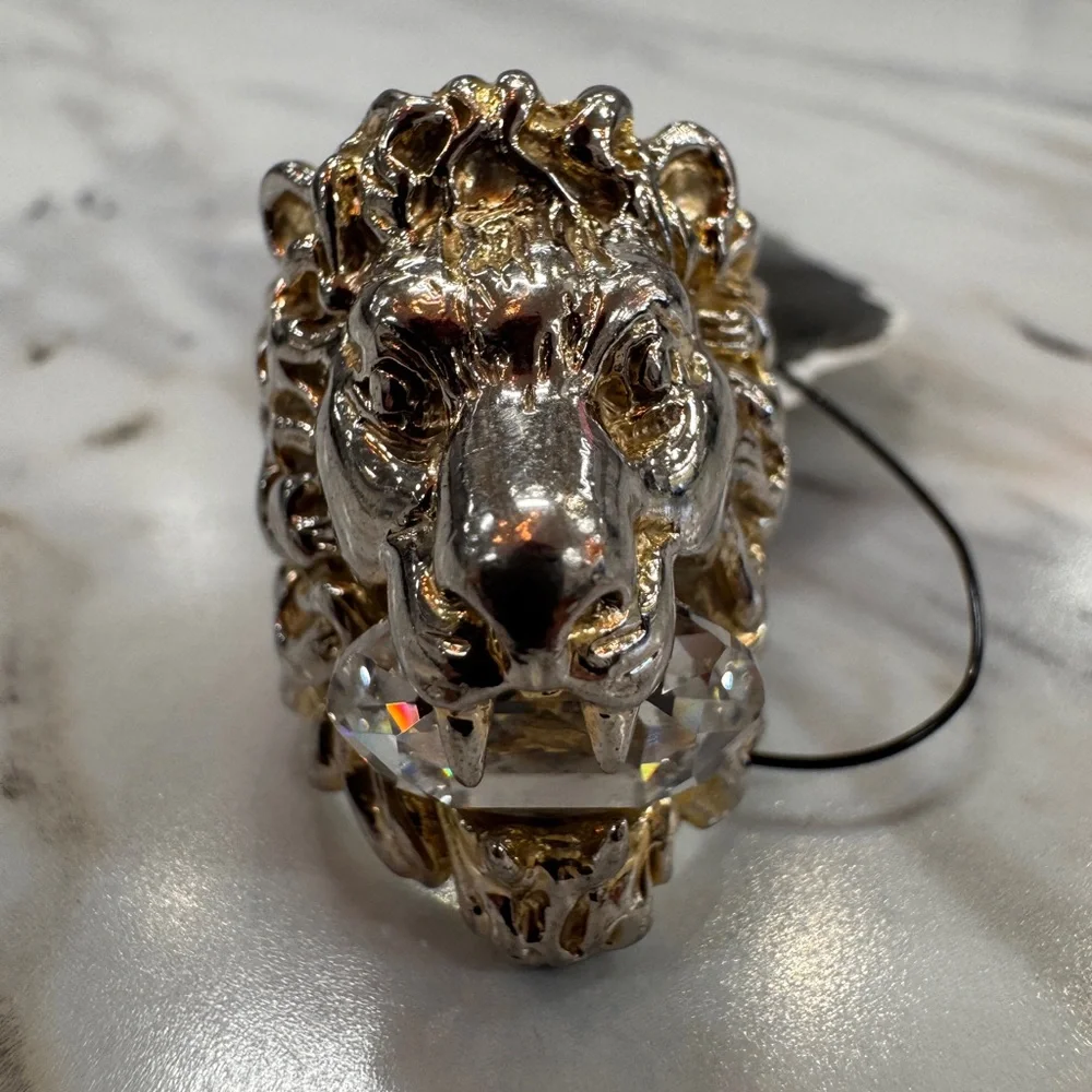 Gucci Two-Tone Lion Head Ring with Crystal Accent